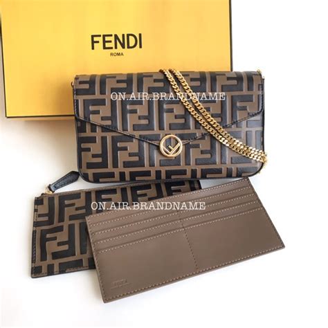 fendi woc with pouches